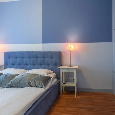 Apartment Rentplanet - Bagno Warsaw